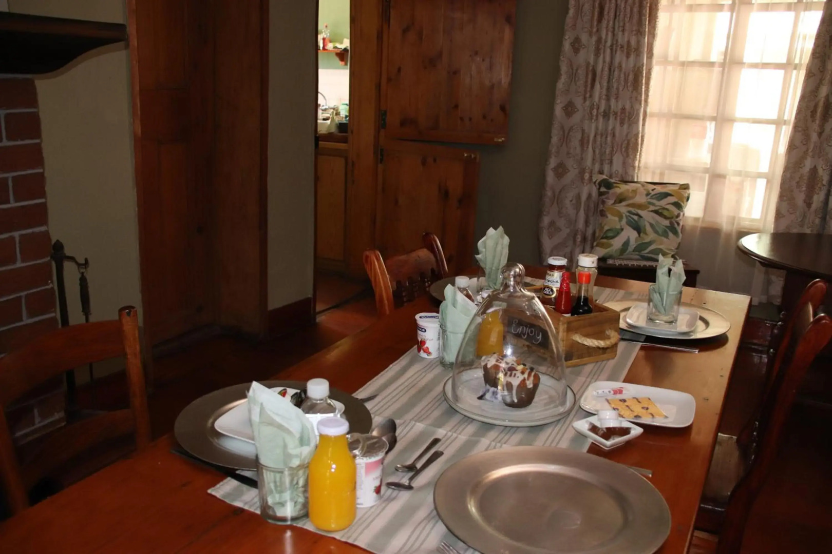 Top House Bed & Breakfast