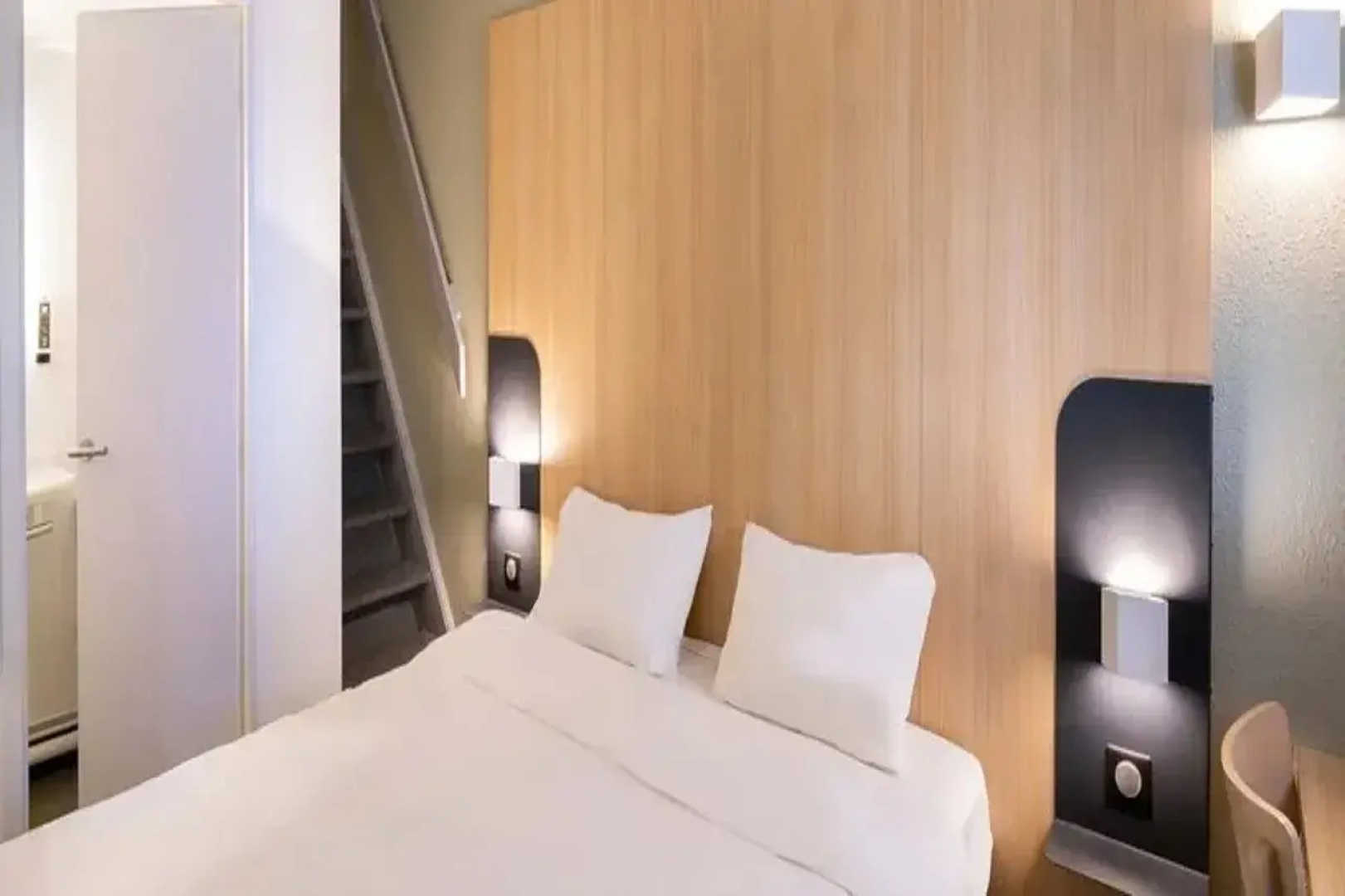 Отель Kyriad Eco 
