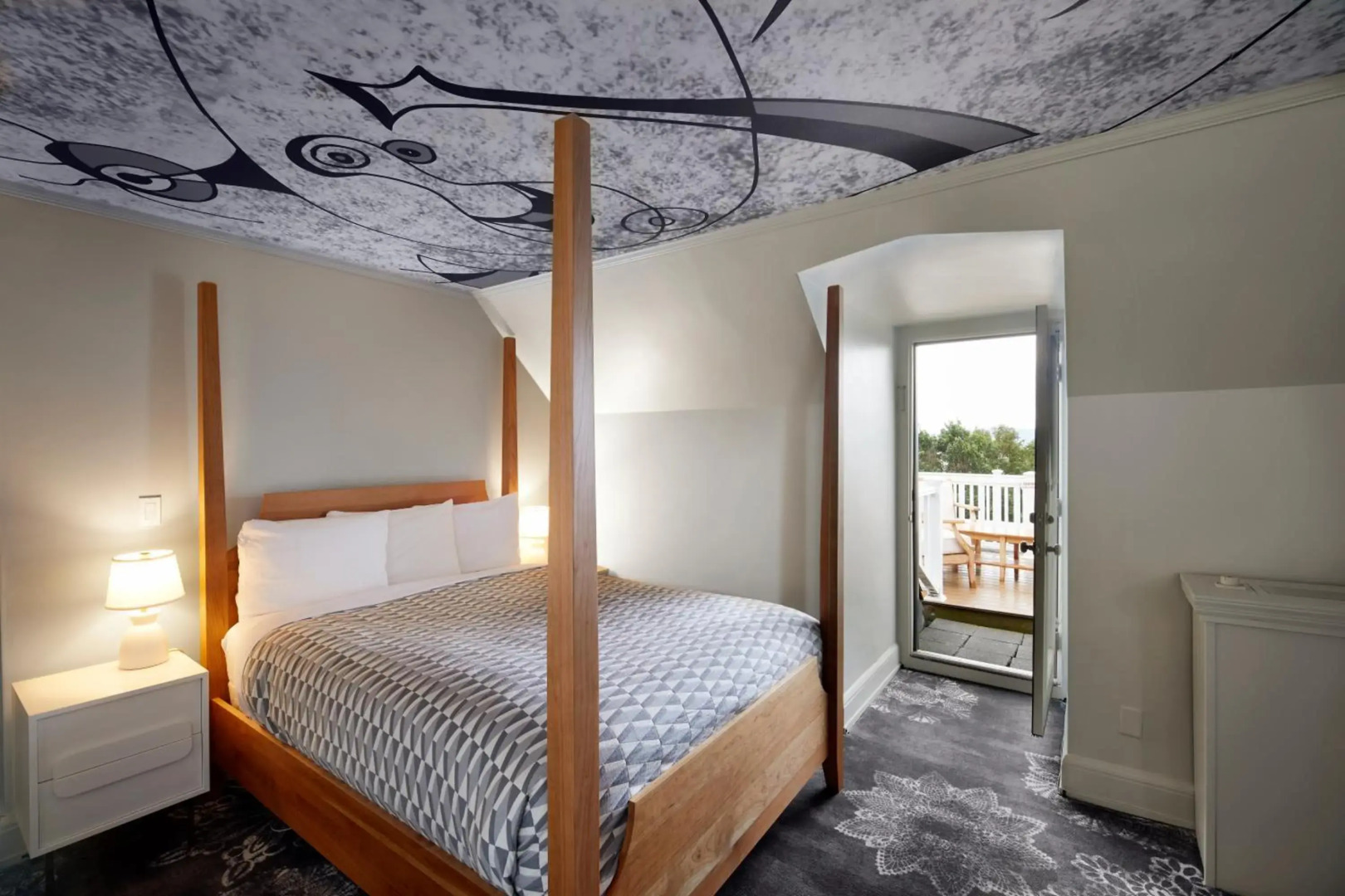 Tarrytown House Estate