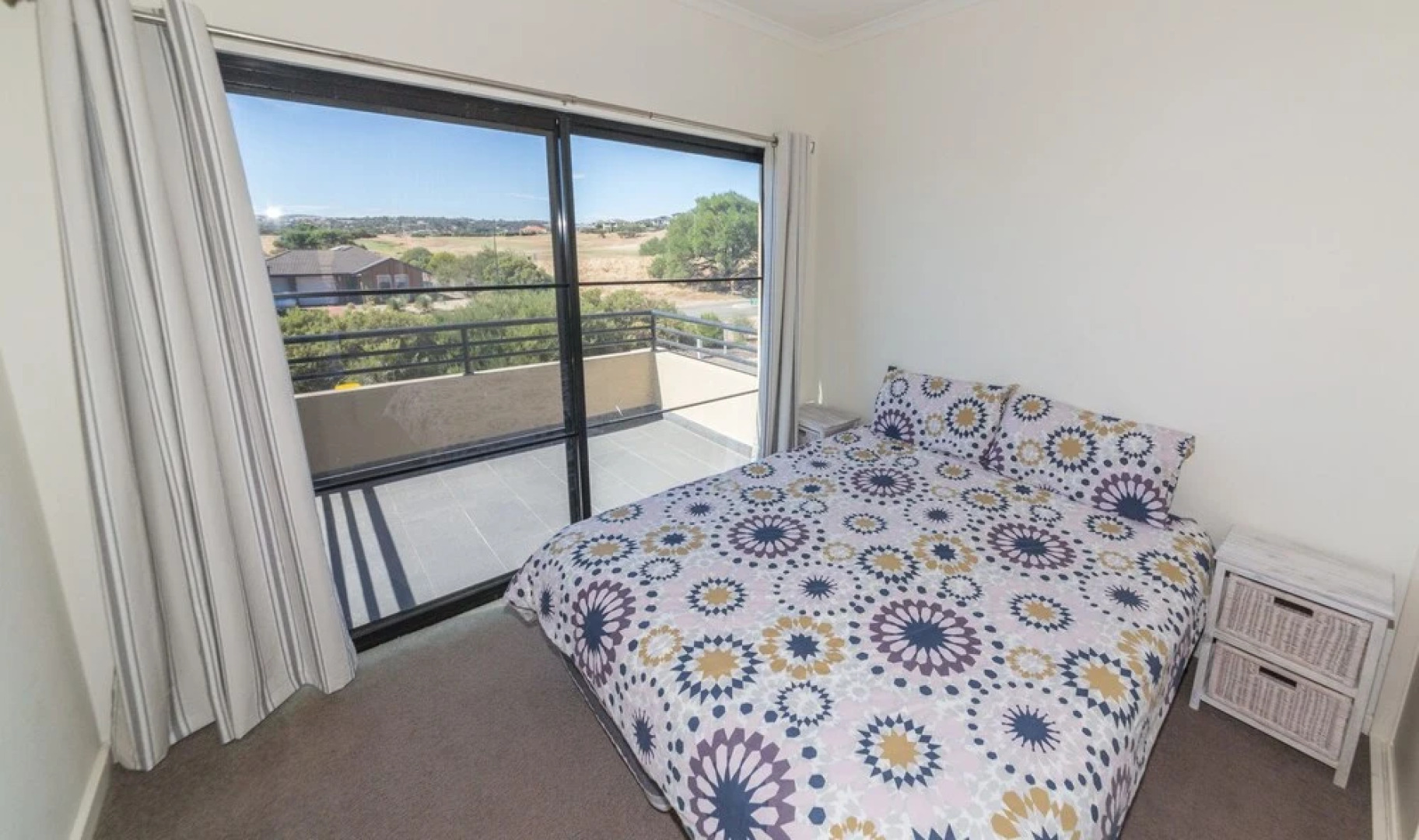 Front 9 then Dine - 3/61 St Andrews Boulevard