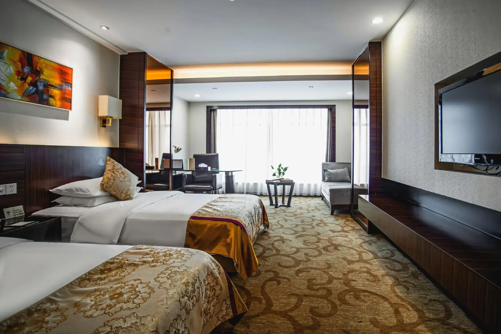 Cenbest Jinling Grand Hotel
