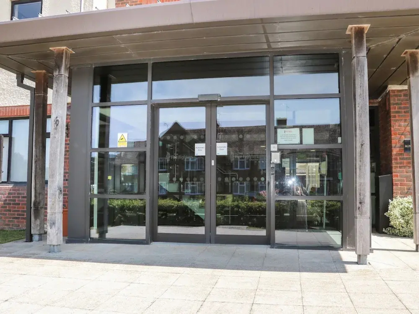 Flat 32 - Marine Court