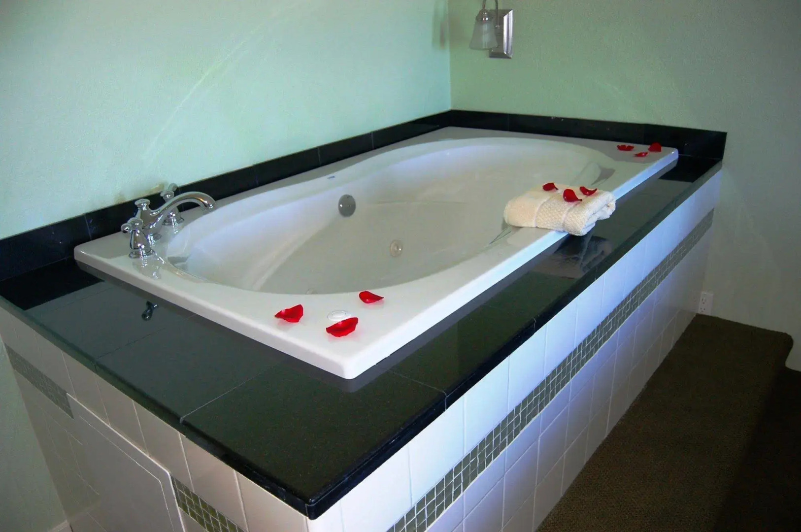 Beachfront Manor Hotel