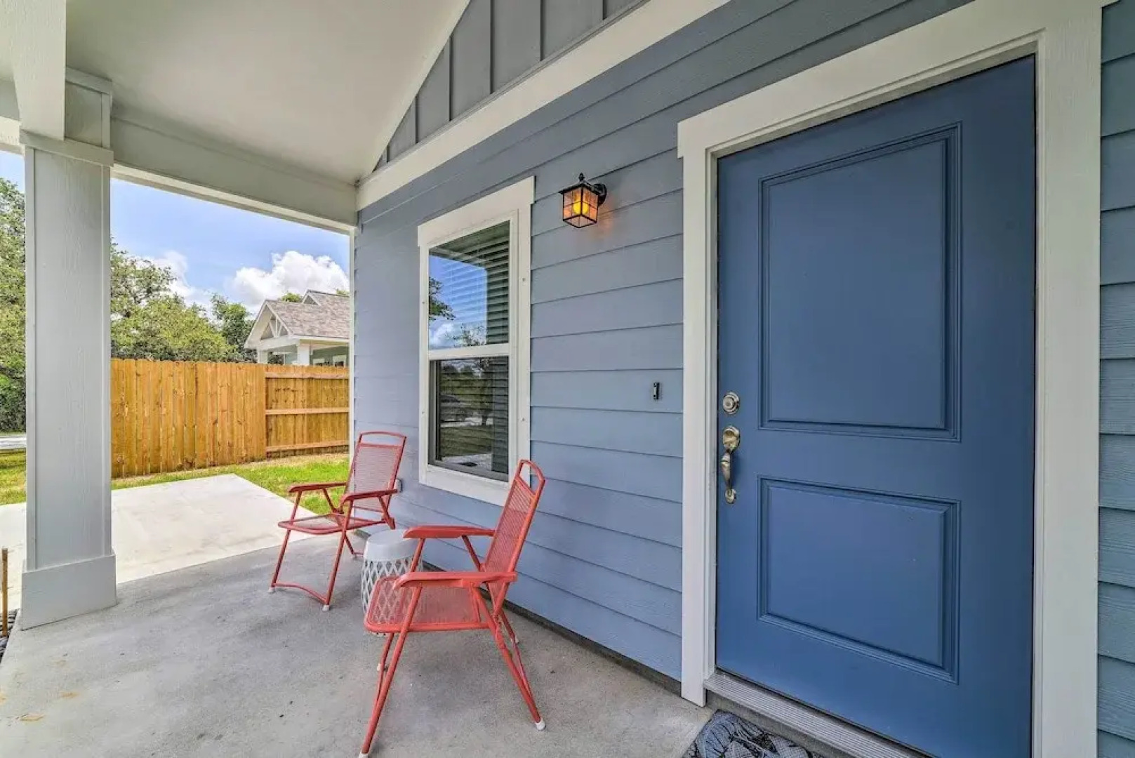 Home at Holiday Beach - Castaway at Misty Oak!