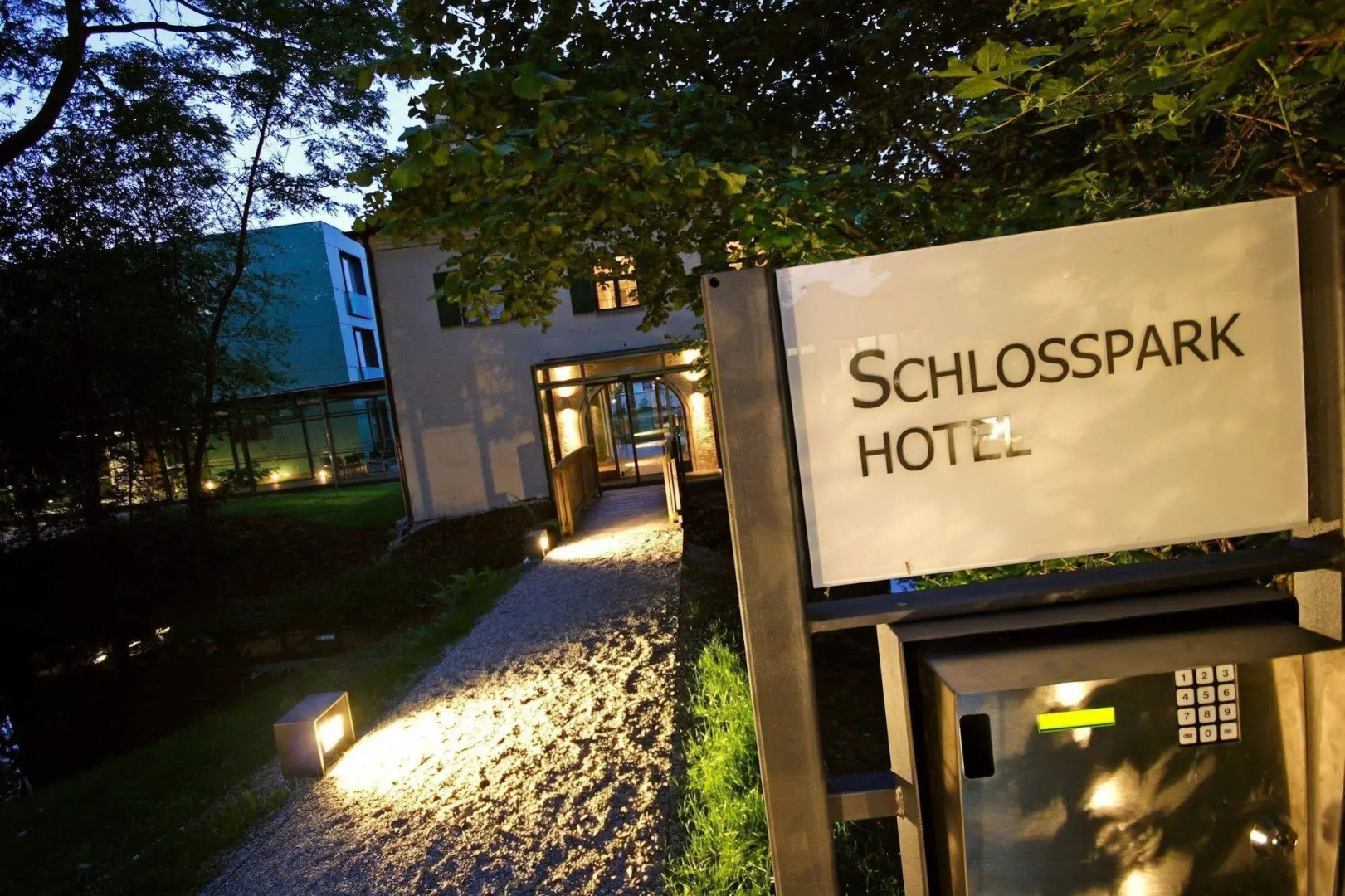 Schlossparkhotel Mariakirchen