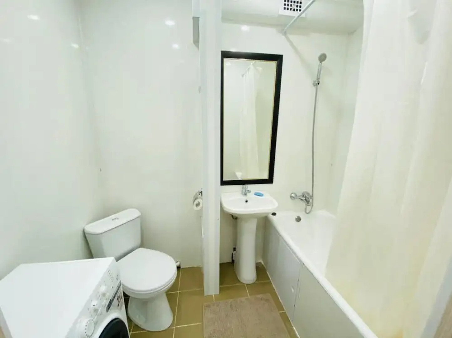 Апартаменты «Ханака Печорская, 16»