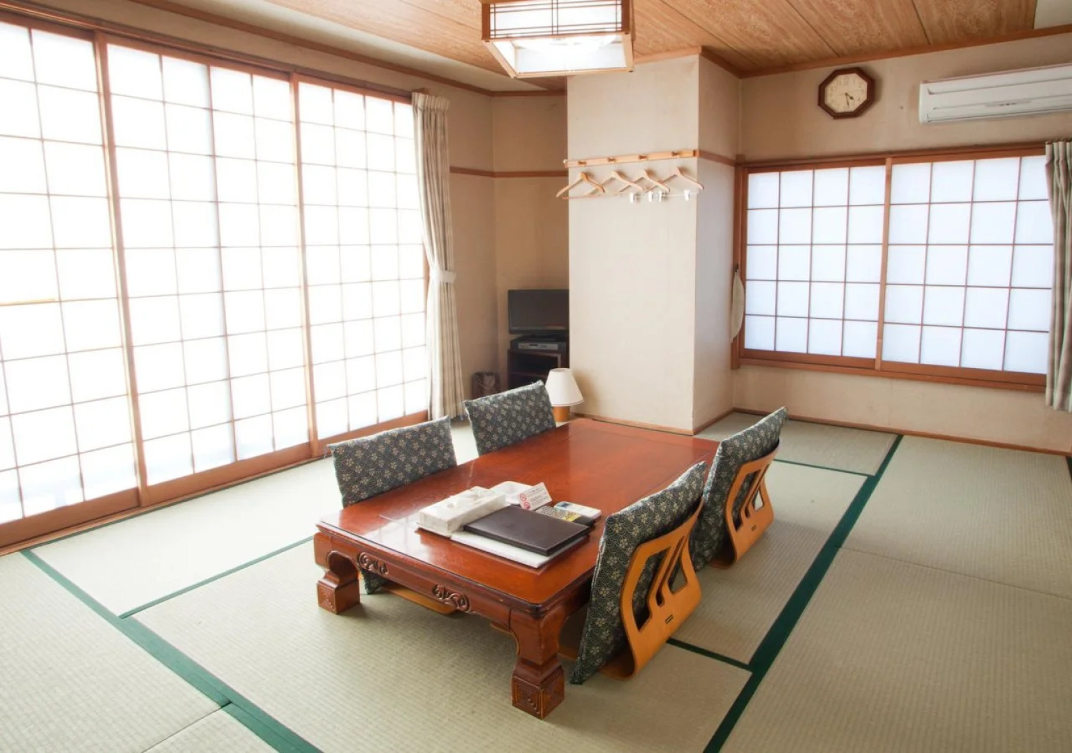 Tanegashima Araki Hotel