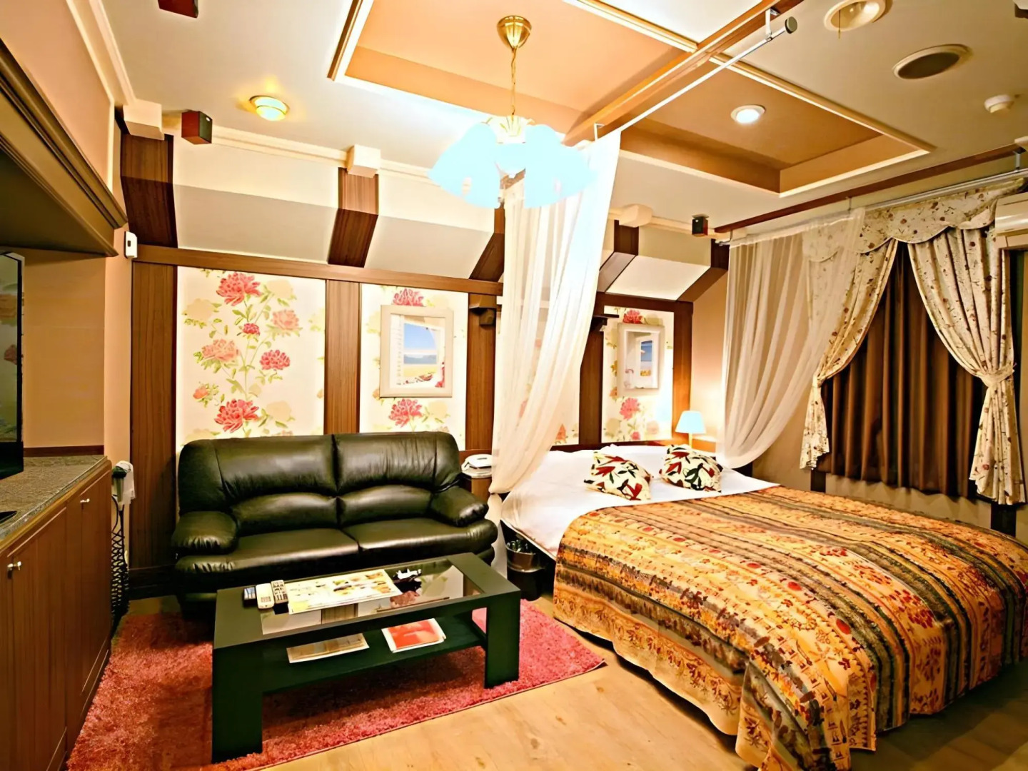 Sari Resort Kawanishi -Adults Only