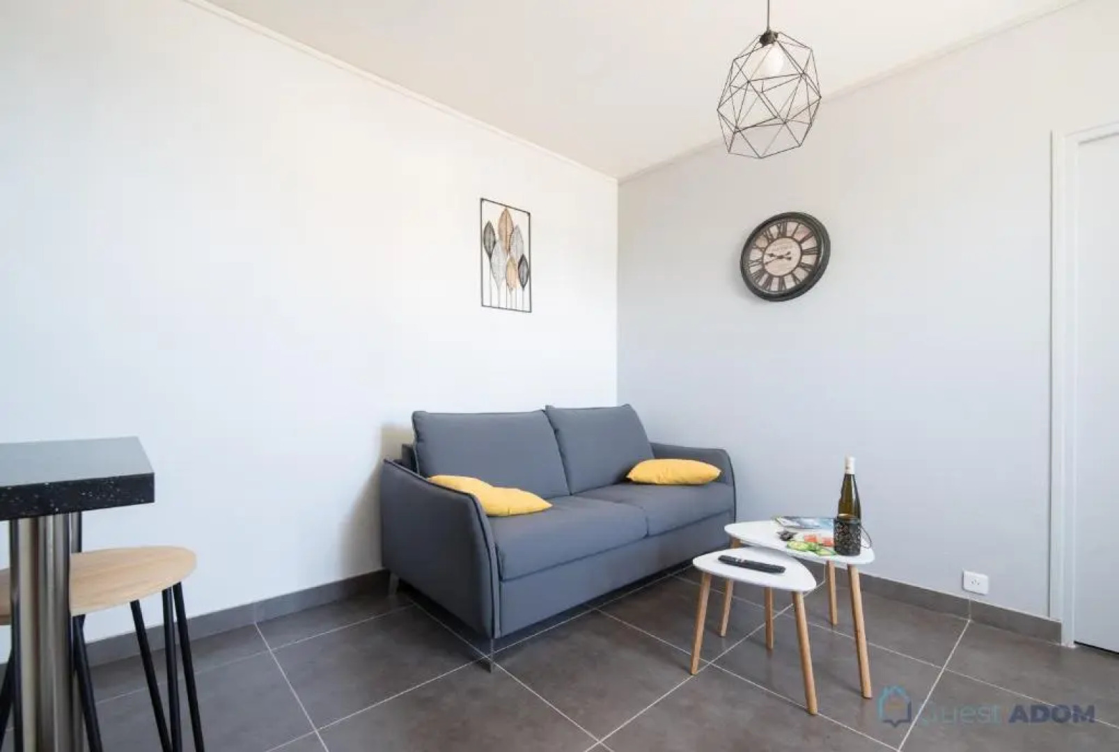 Appartement les pieds dans le sable, vue mer