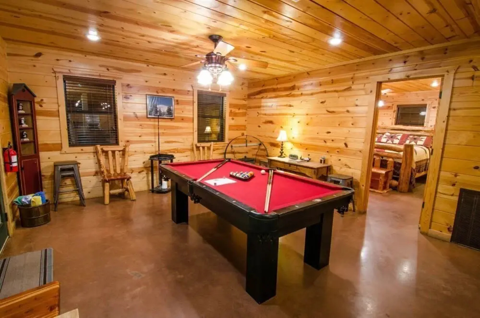 Breckoma Lodge - 4 Br Cabin