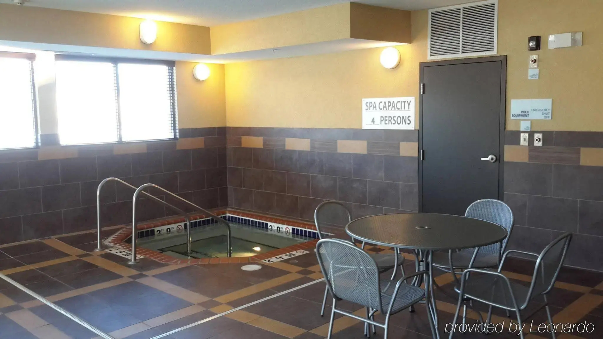 Holiday Inn Express & Suites Rochester – Mayo Clinic Area by IHG