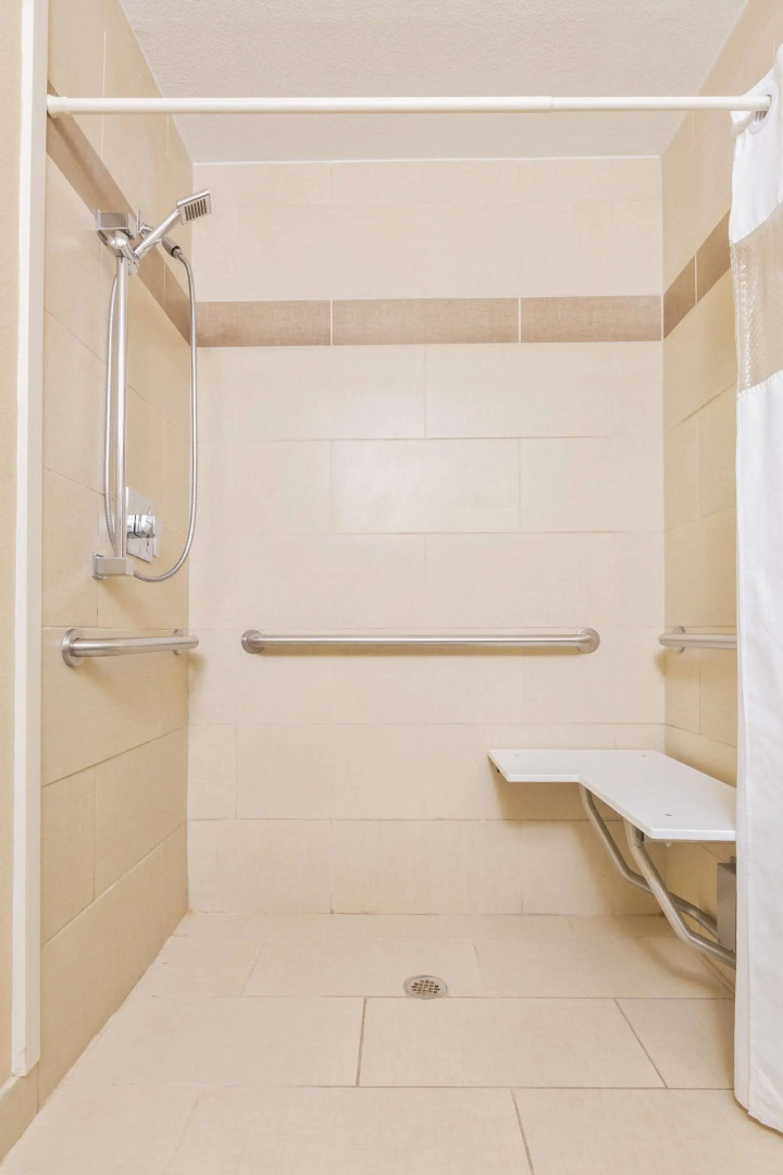 La Quinta Inn by Wyndham Austin North