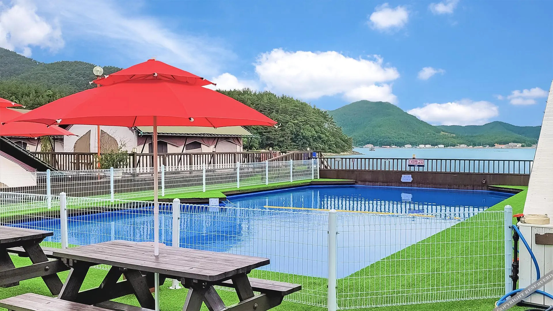 Goseong Bluewhale Glamping