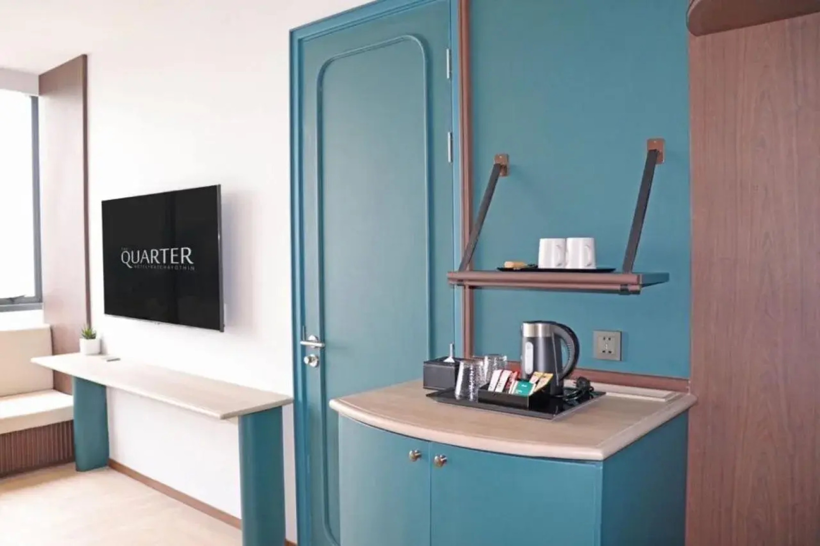 The Quarter Ratchayothin by UHG