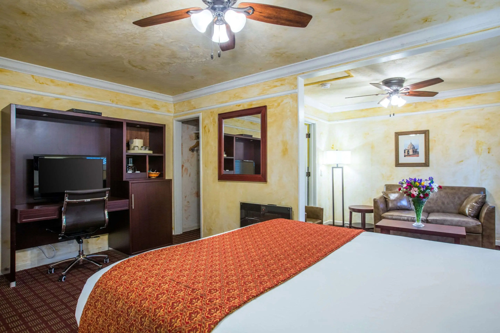 Clarion Collection Carmel Oaks Inn