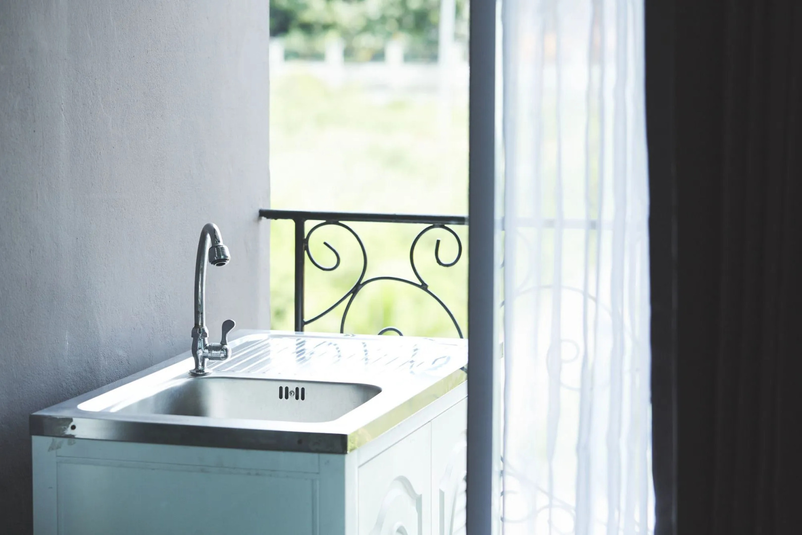 Theorie Hotel Sukhumvit 107 by SLH