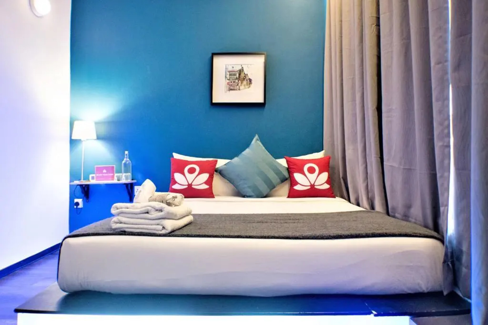 ZEN Rooms Eden Parade