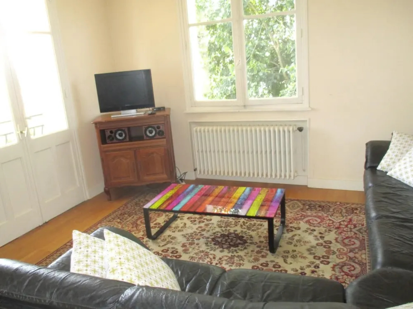 House With 4 Bedrooms in Charnay-lès-mâcon, With Wonderful Mountain Vi