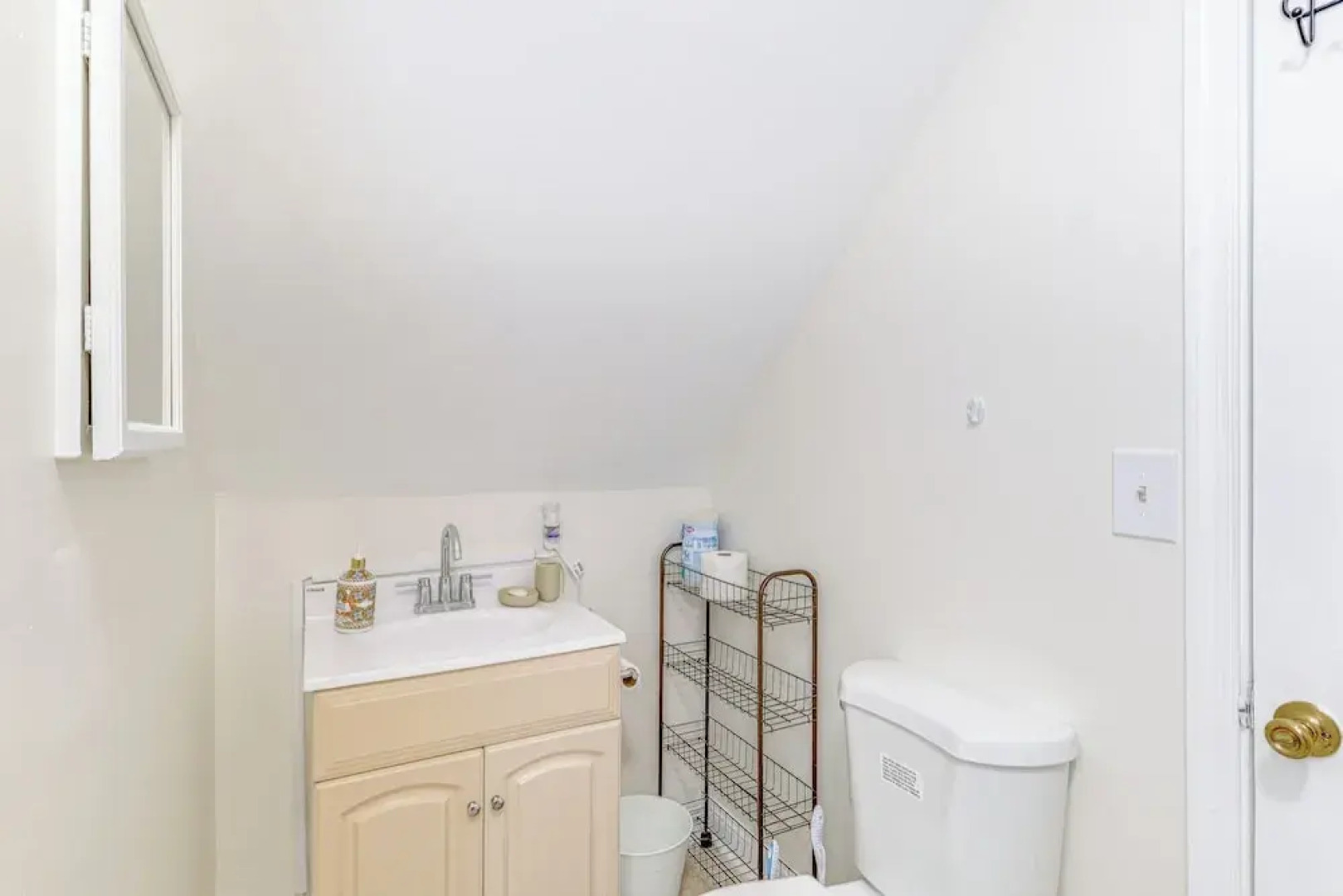 Rockville Home w/ Spacious Yard: 17 Mi to DC!