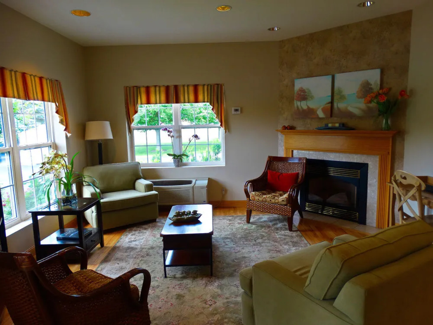 Amsterdam Inn Sussex