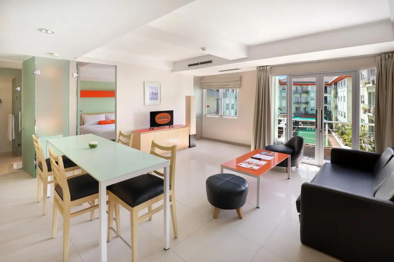 HARRIS Hotel & Residence Riverview Kuta Bali