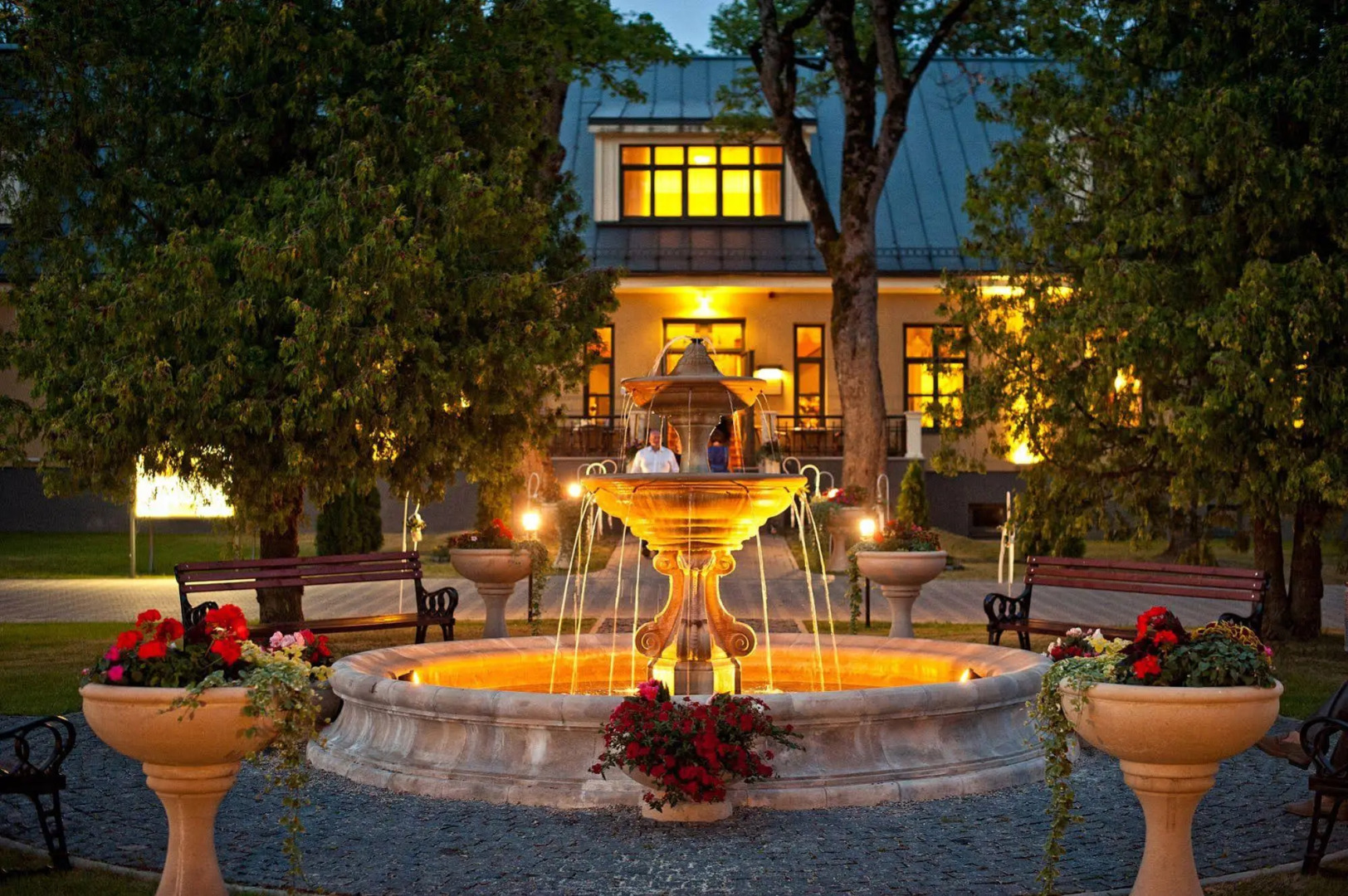 Отель «Скрундское поместье»