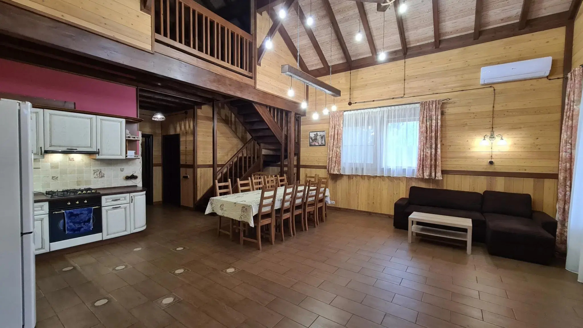 Коттедж А5 на базе отдыха Новинки Парк