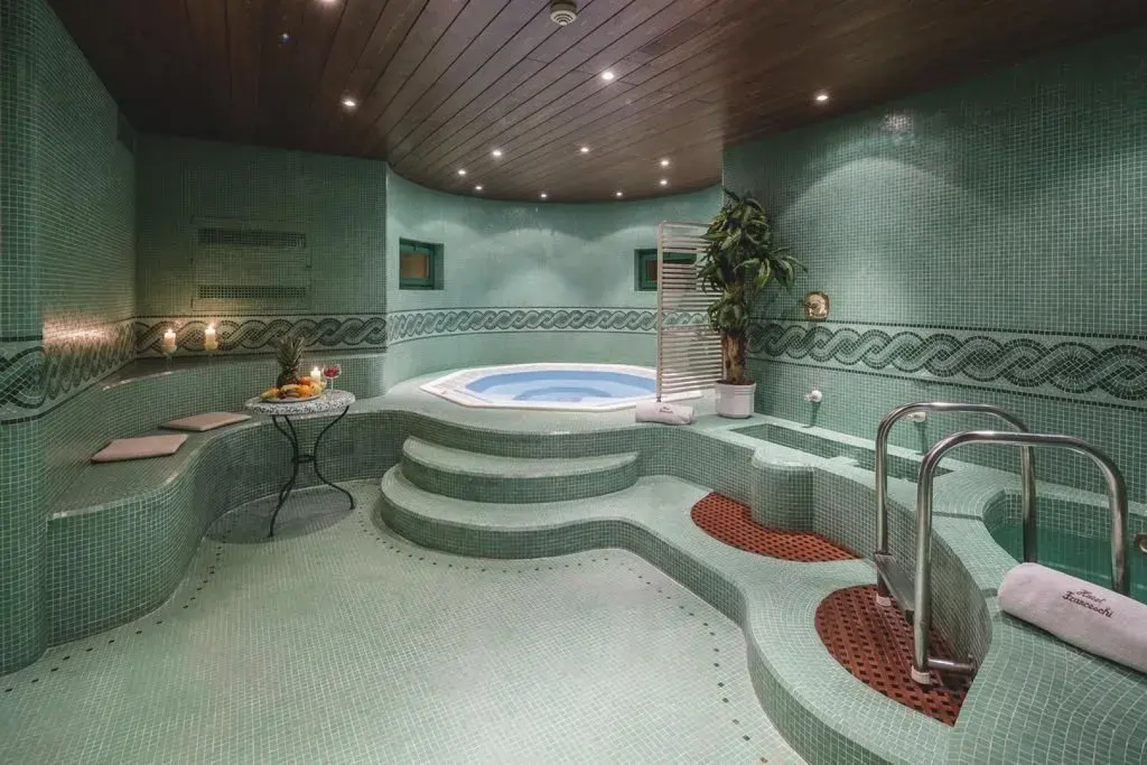 Franceschi Park Hotel