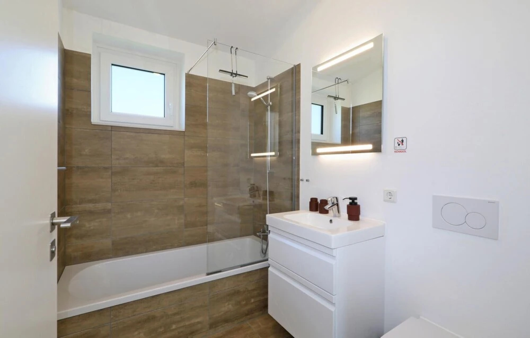 Awesome Home in Lembruch/dümmer See With 2 Bedrooms, Sauna and Wifi