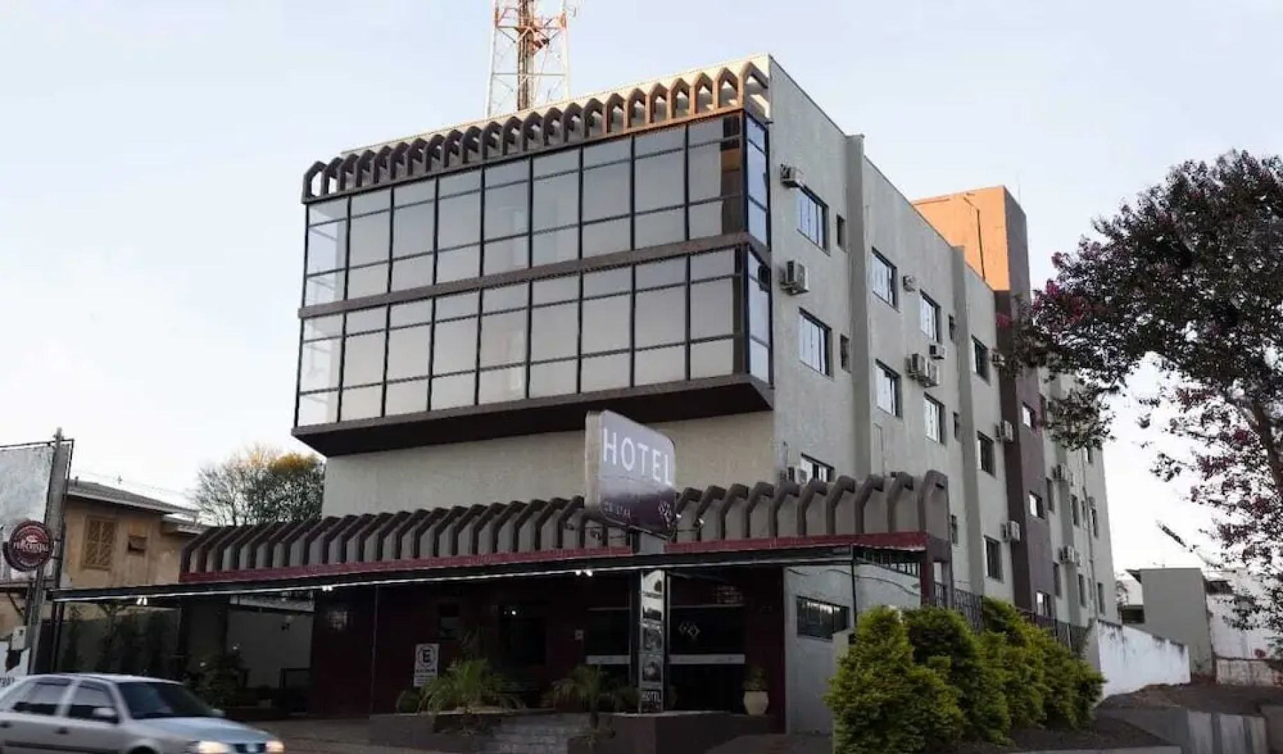 Cristal Palace Hotel