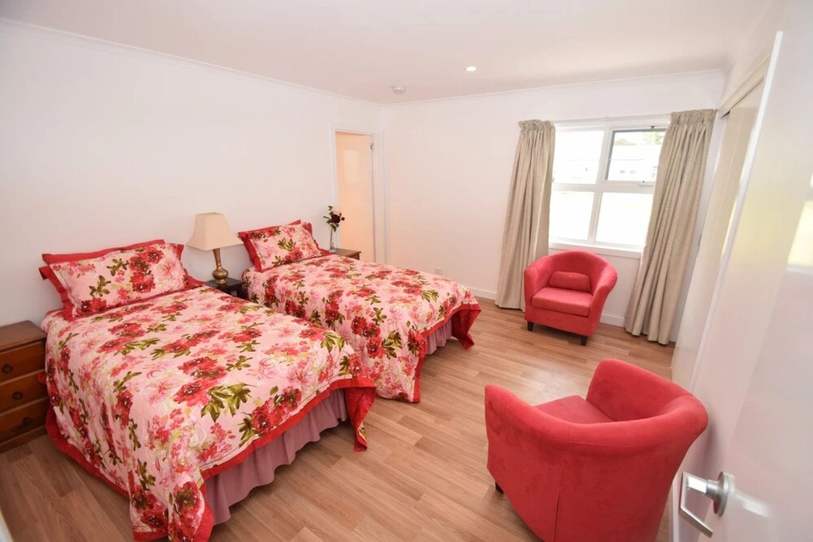 Roses of Chudleigh Holiday Cottage