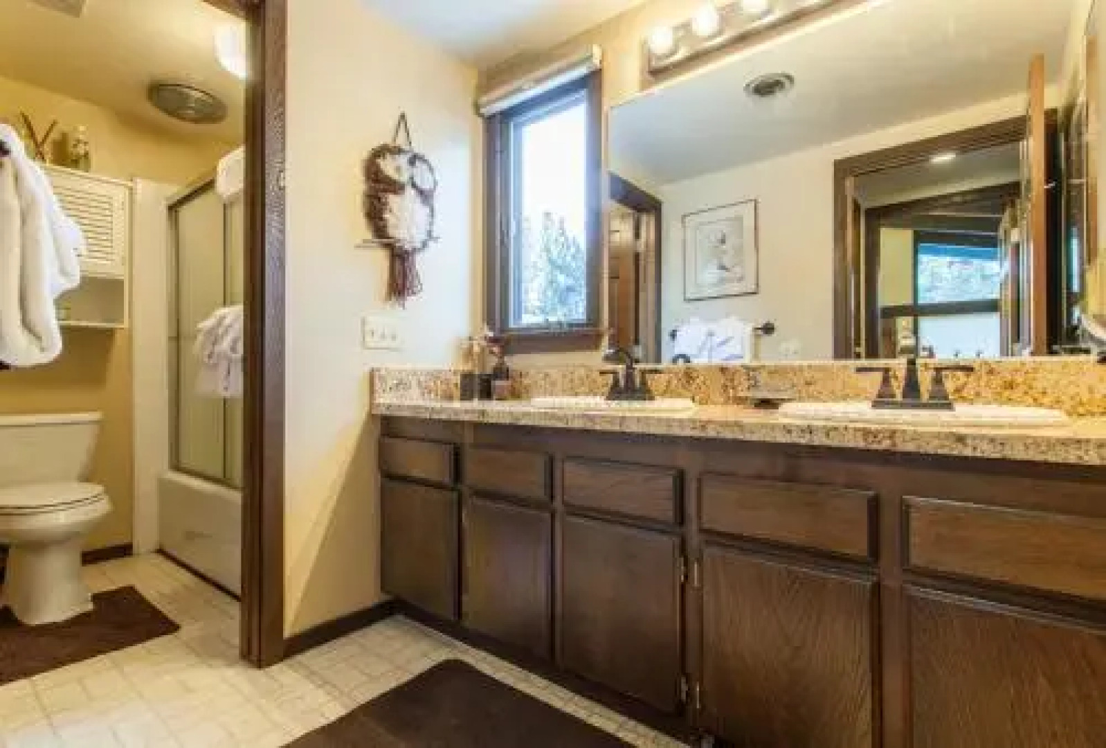 Chateau Sans Nom #17