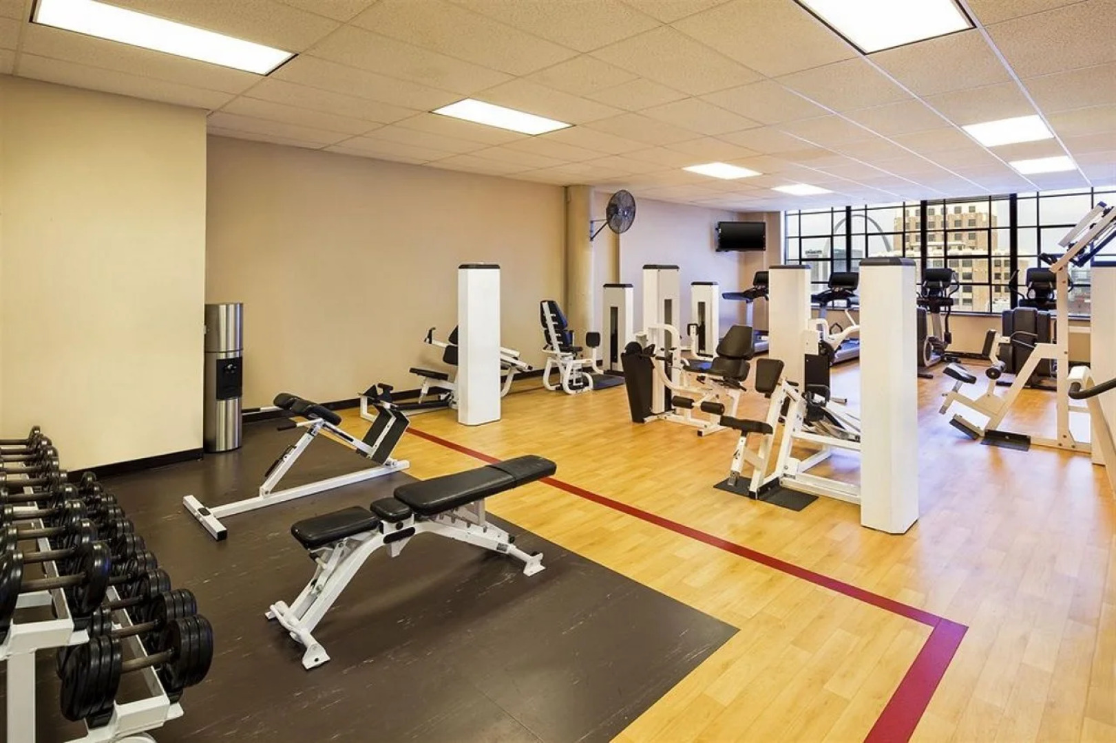 OYO Hotel St. Louis Downtown City Center MO