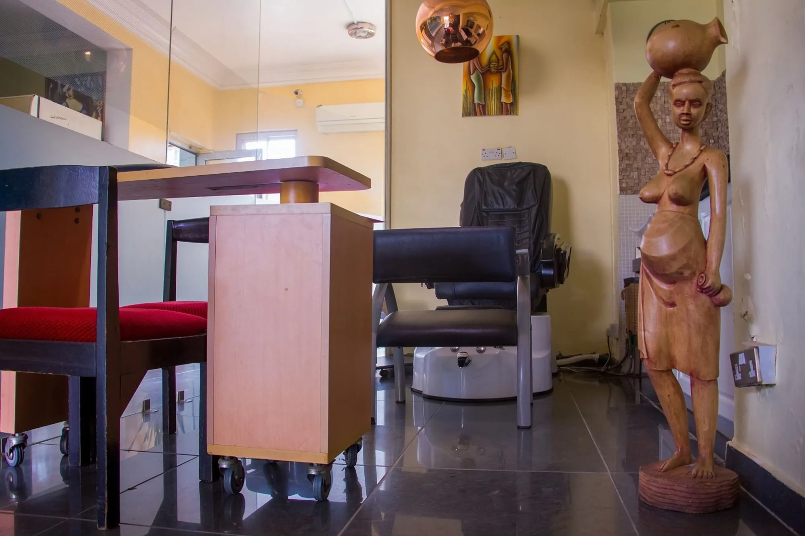 Nne-eka Residence and Spa