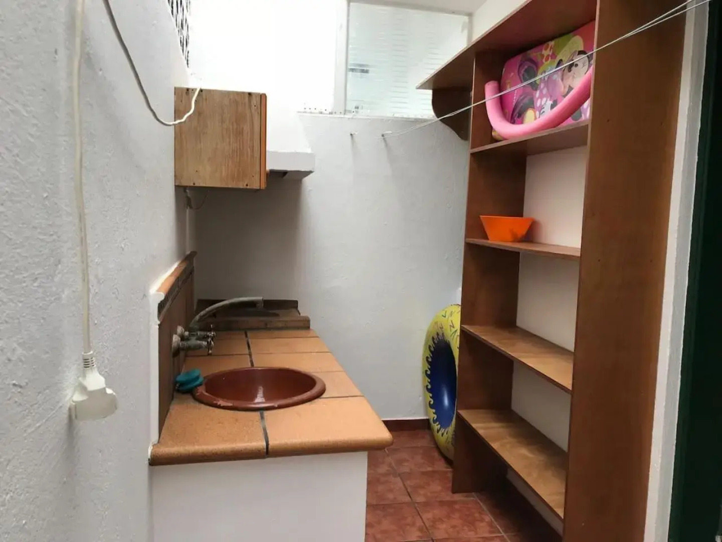 Primera línea en piscinas naturales.