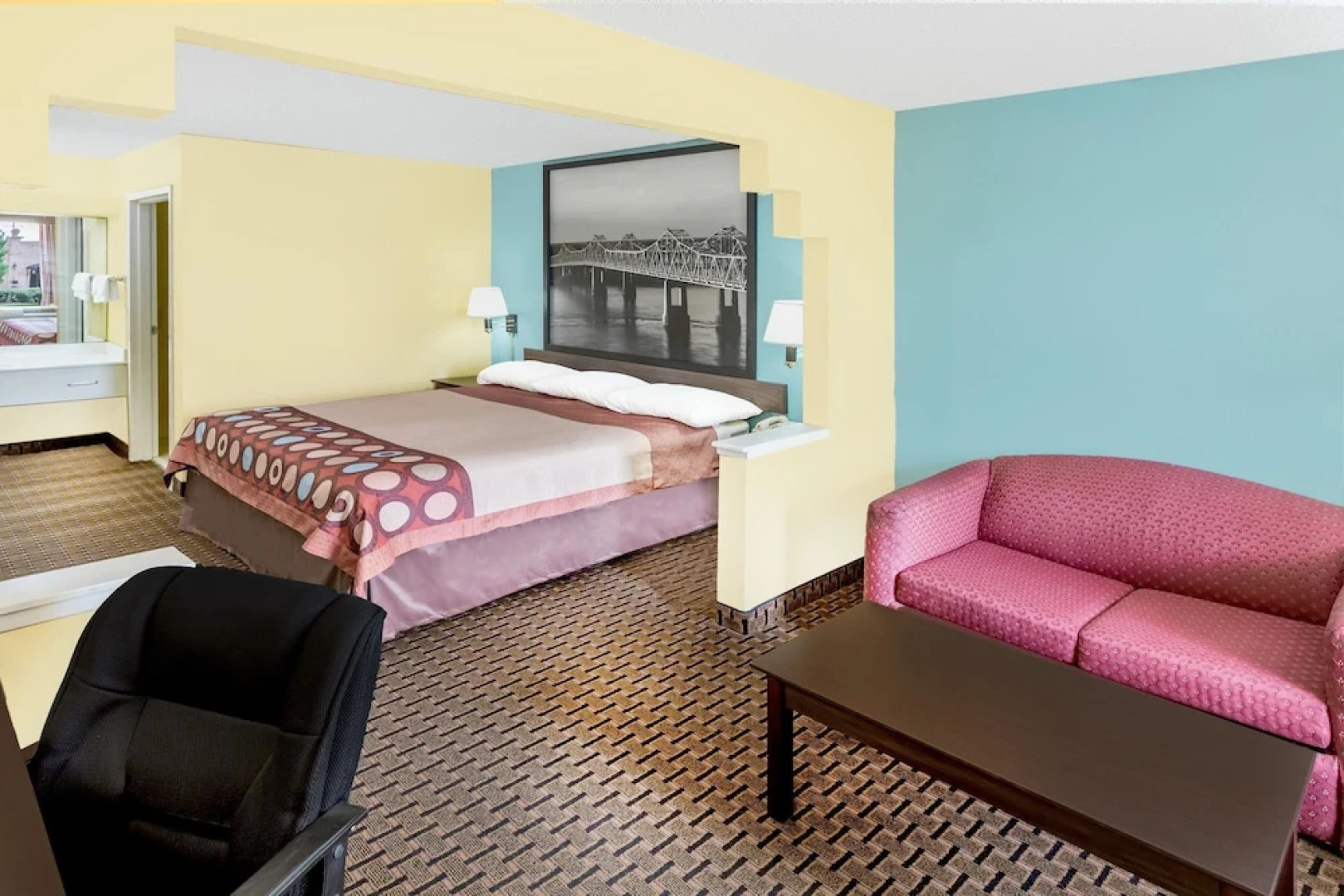 Super 8 Madison/Ridgeland Area