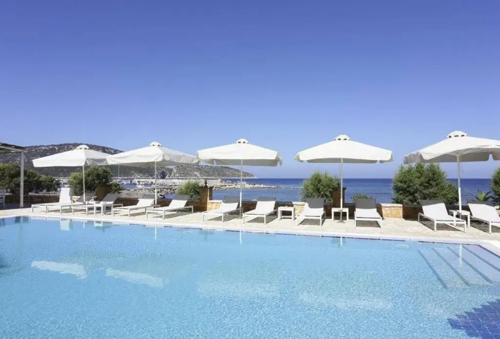 Artina Nouvo Apartments