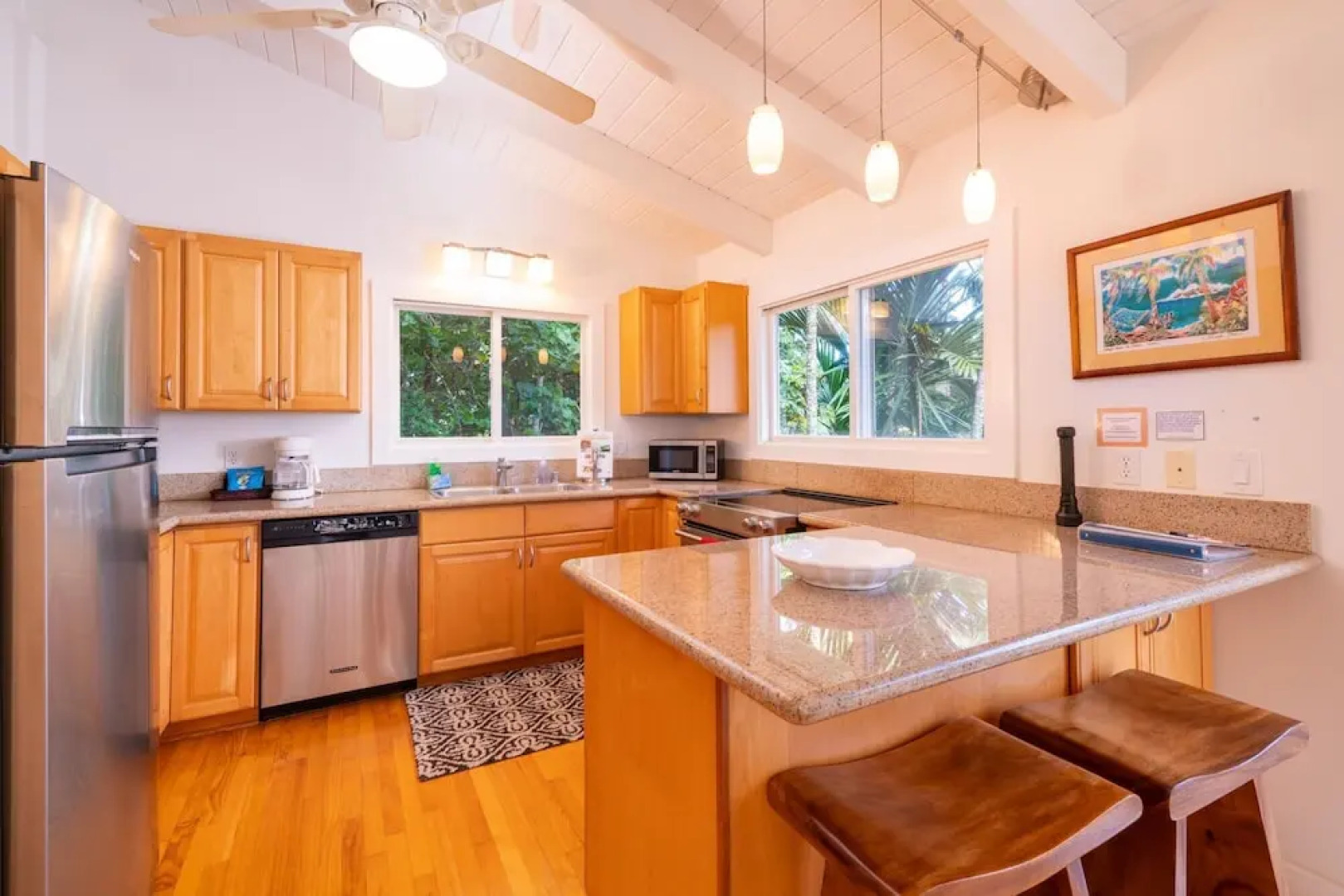 Moloa'a Bay Villa and Cottage