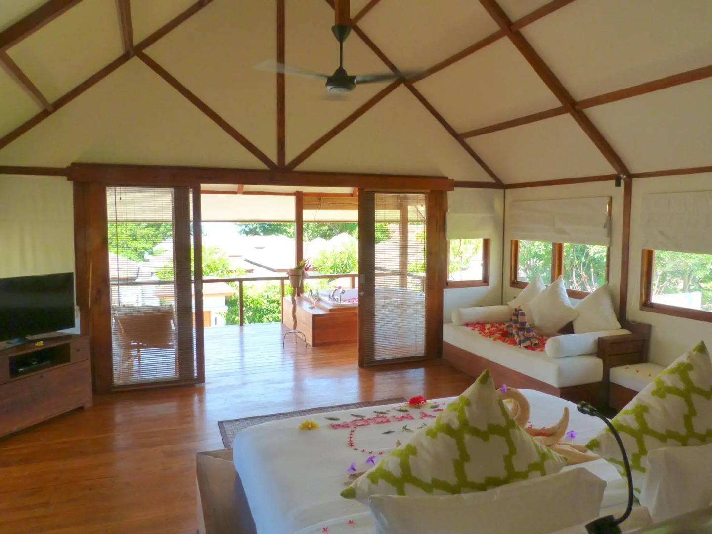 Kokomo Resort Gili Gede