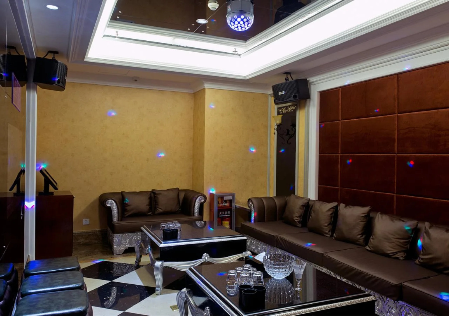 Dragon Lake Princess Hotel