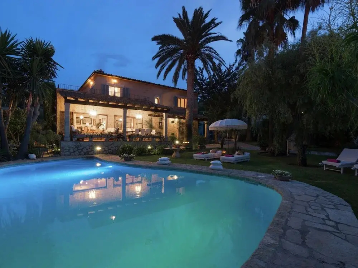 Rustic House in Mancor With Pool