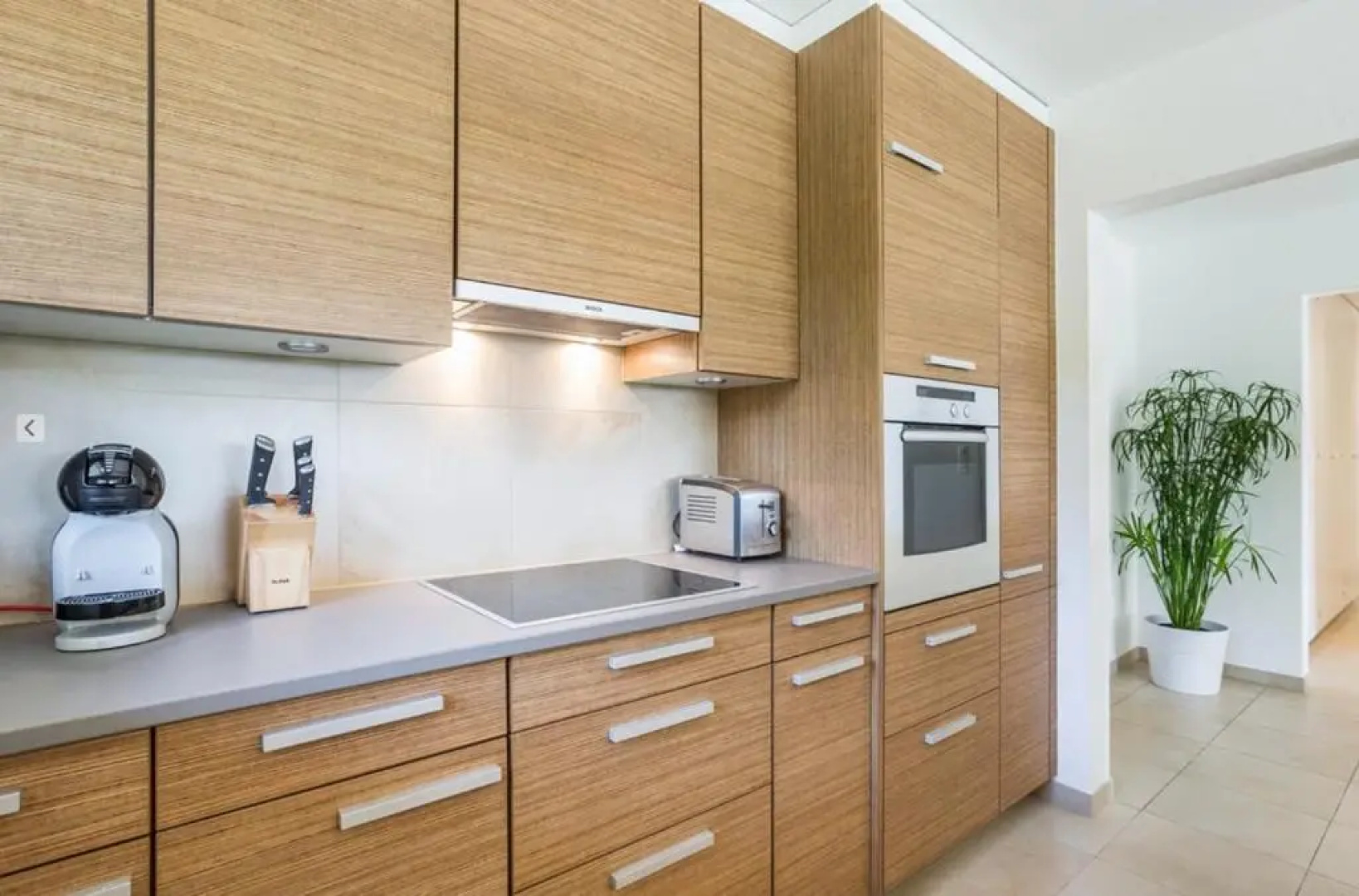 Beautiful and cozy apartment for families with a large garden terrace in Blonay by GuestLee
