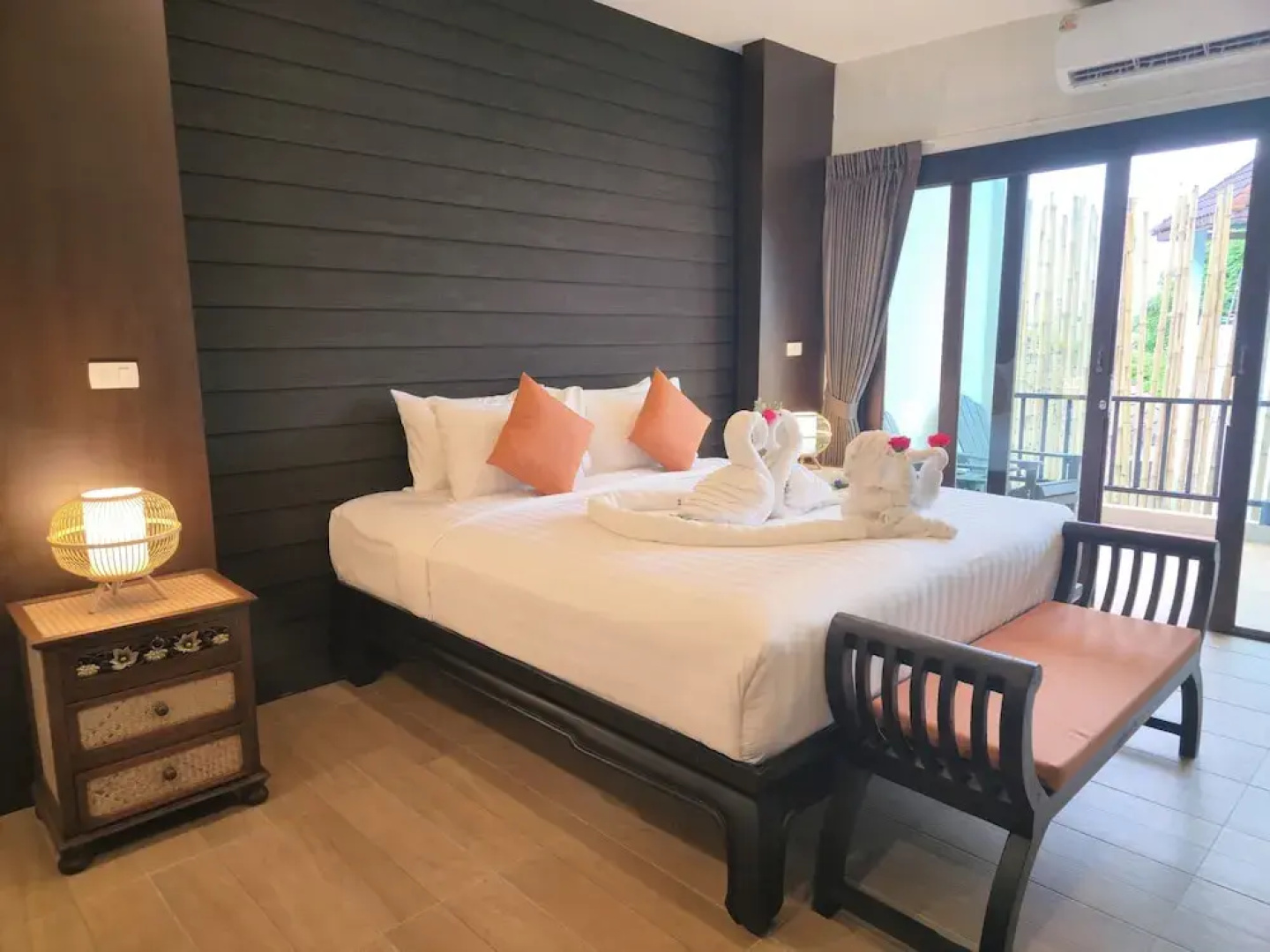 Blue Palm Residence Kata