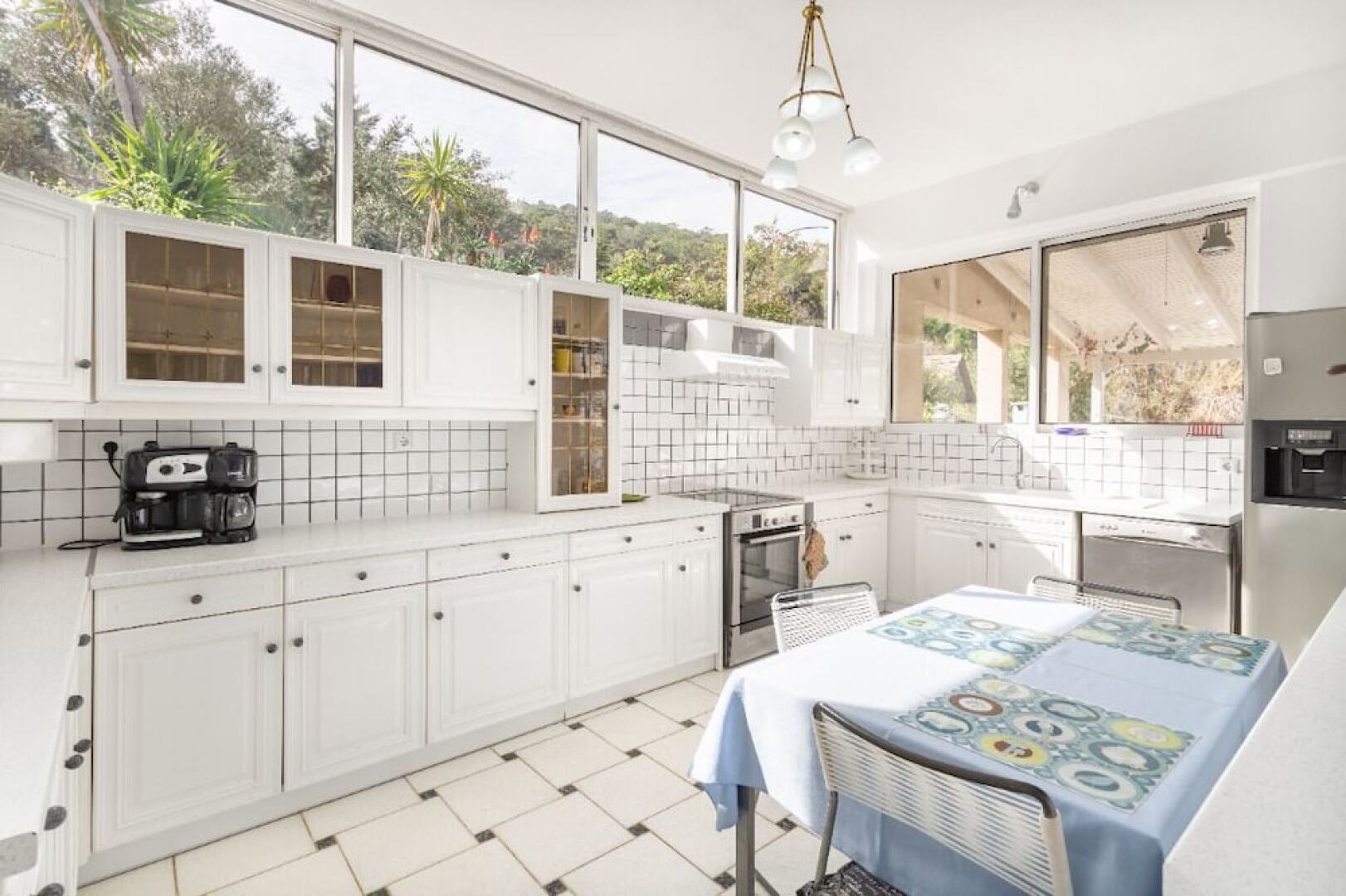 Artemis Villa near Athens airport