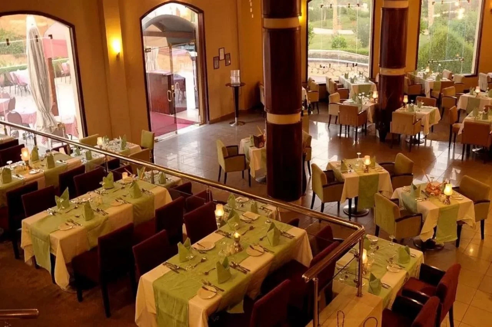 Regency Plaza Aqua Park & SPA