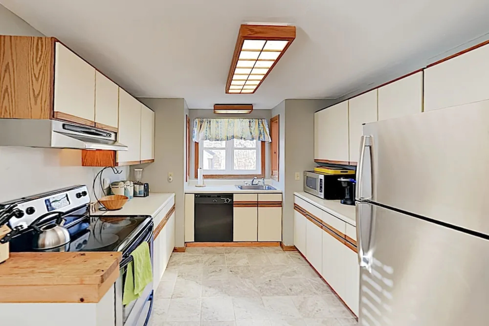 New Listing! Tranquil W/ Deck, Near Beach 4 Bedroom Home