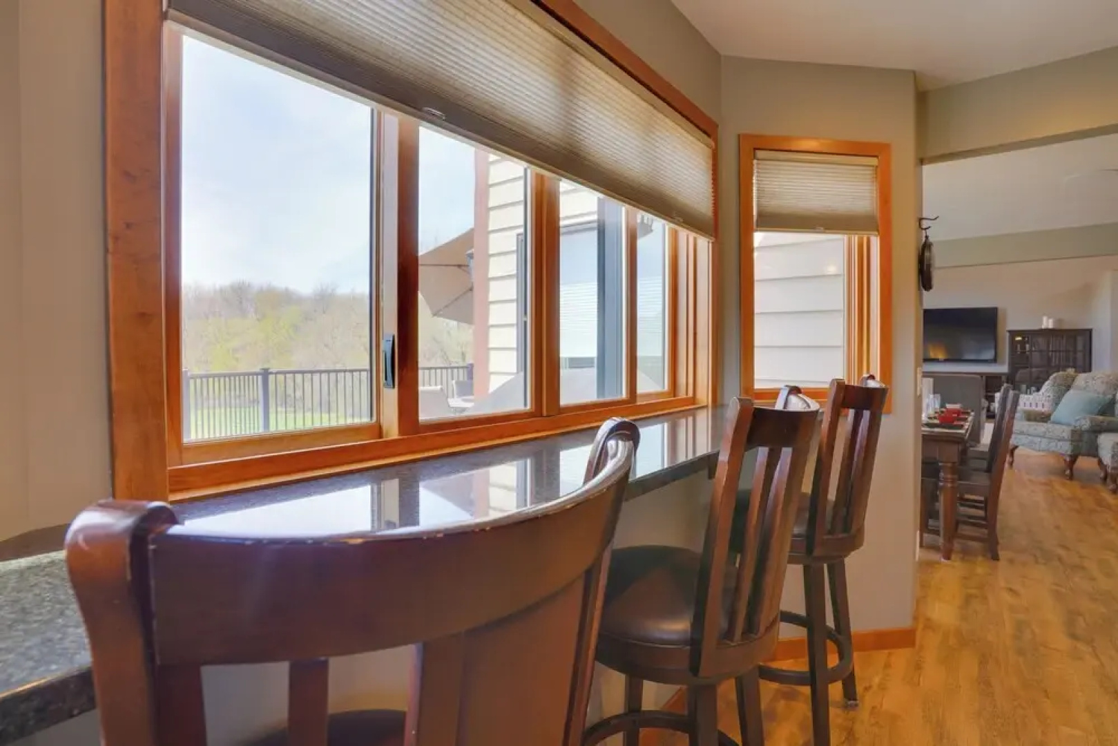 Expansive Retreat on 5 Acres in Shakopee!