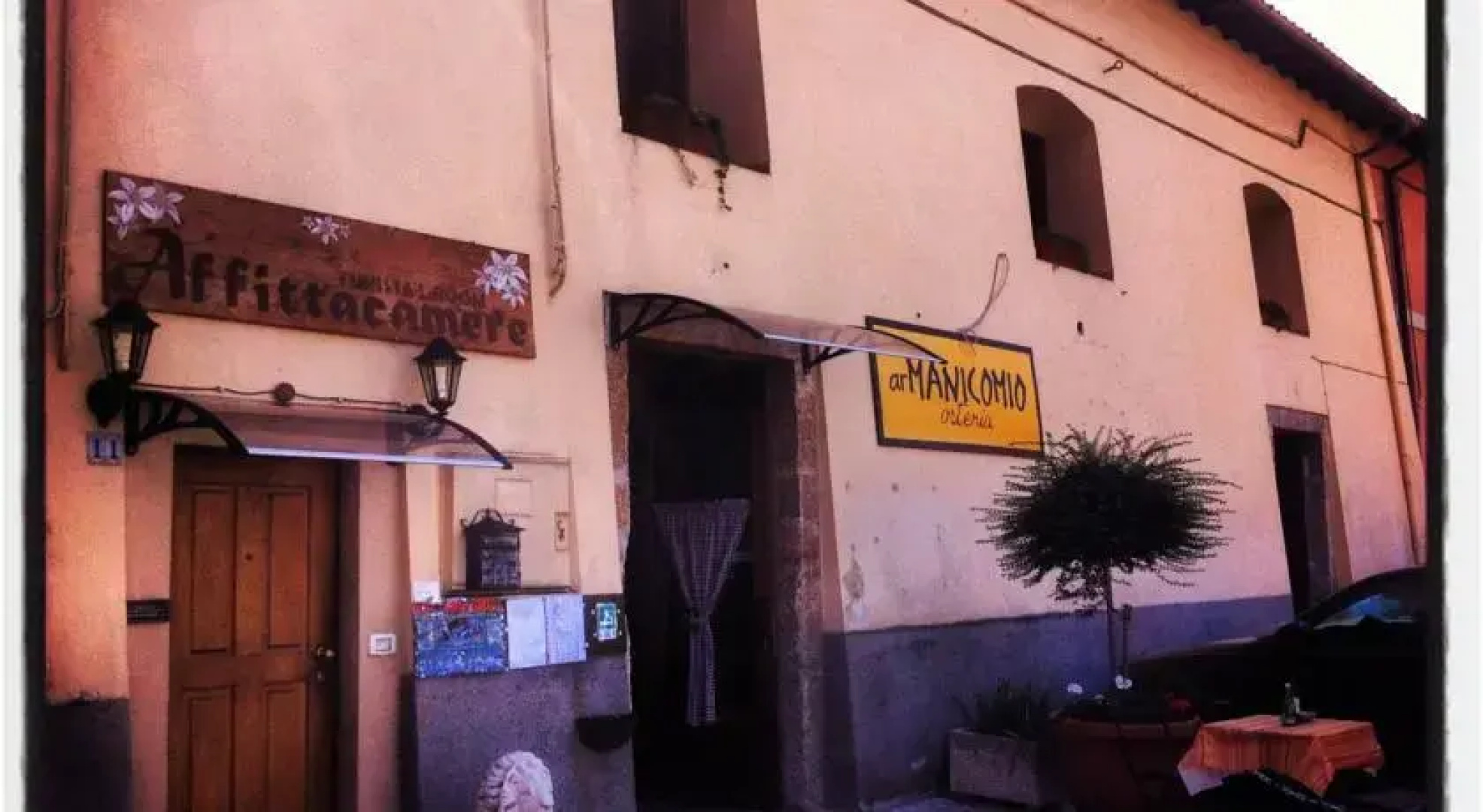 Armanicomio