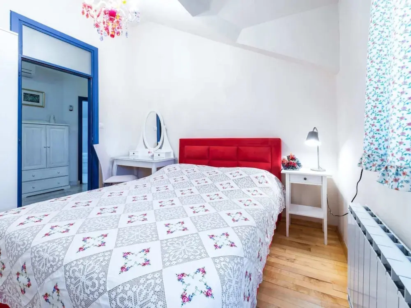 Villa Piano - Four Bedroom Villa With Terrace and Swimming Pool