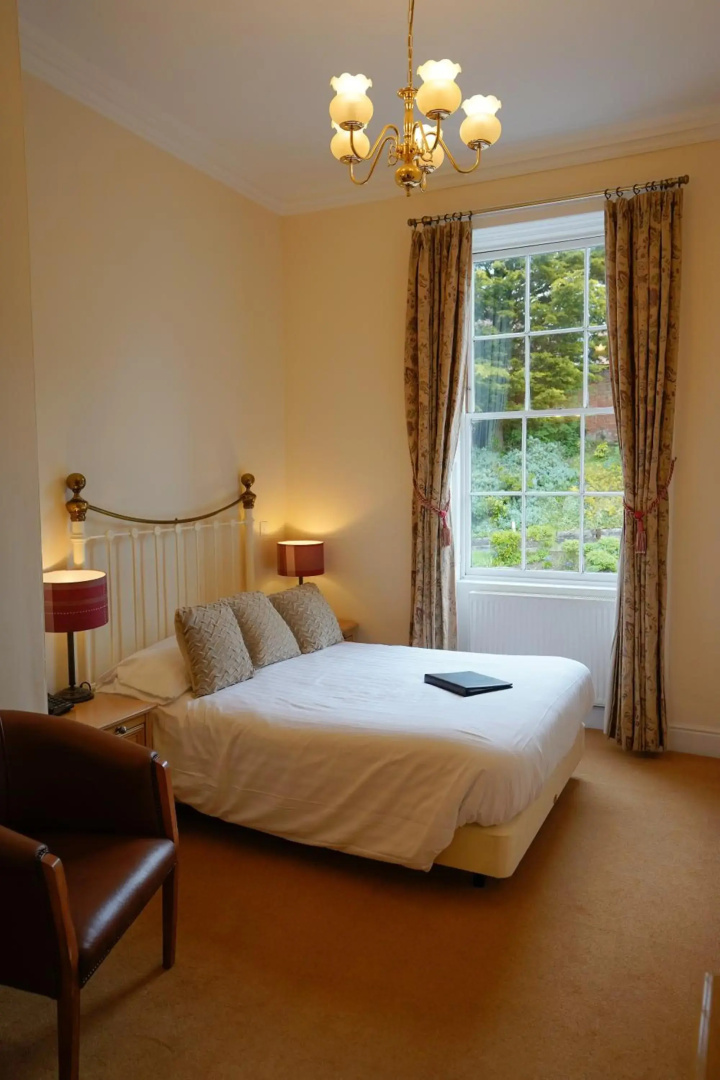 Waveney House Hotel